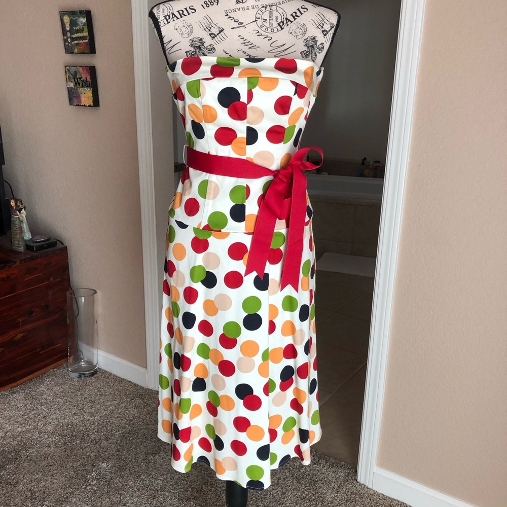 NOTICE Strapless dress